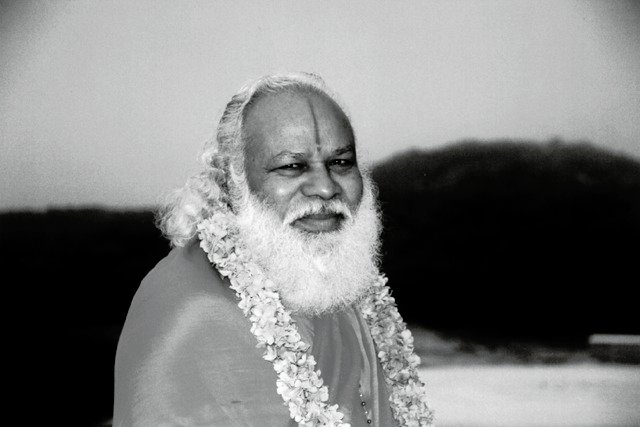 Swami Prakashanand Saraswati